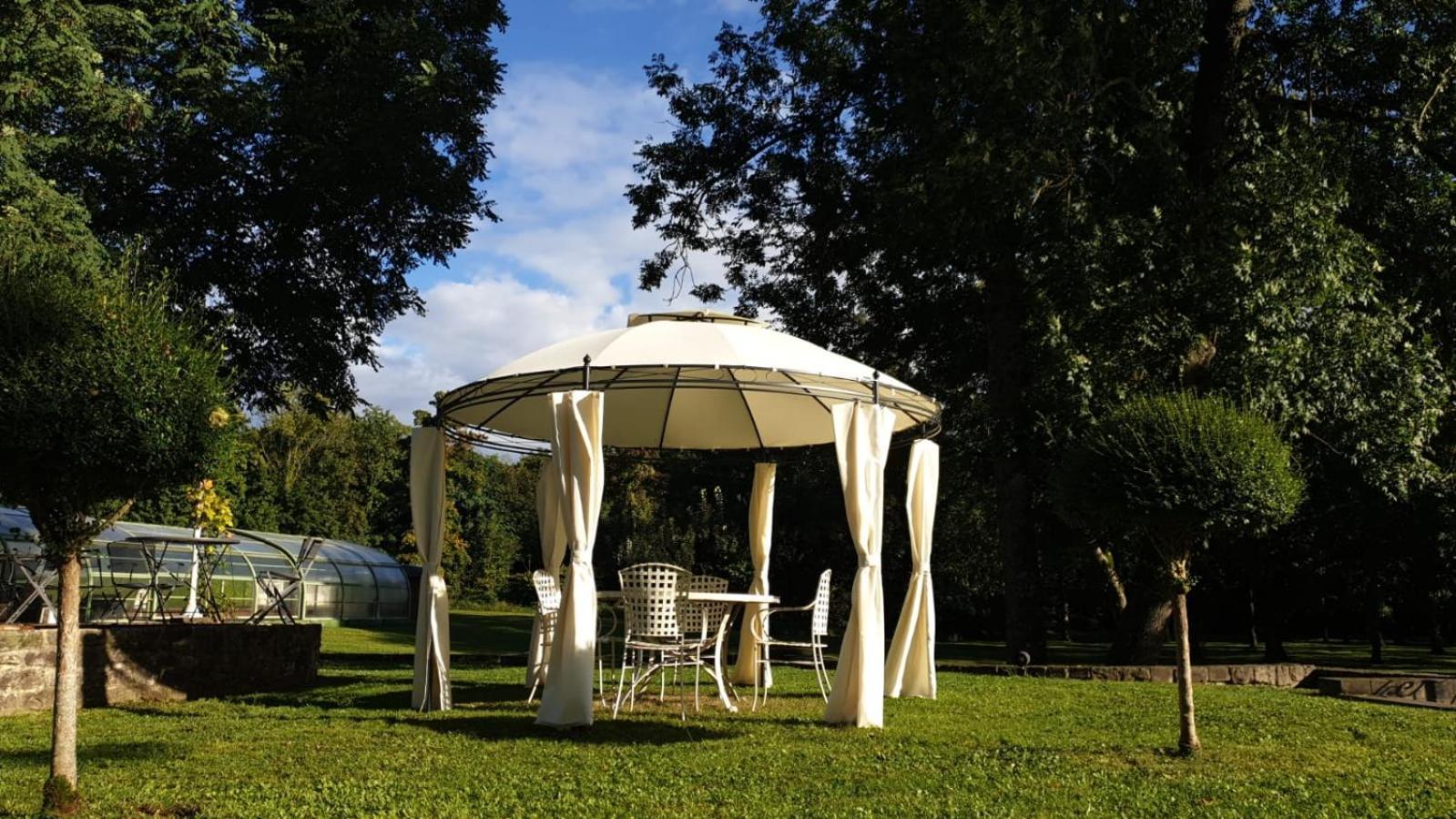 Le Moulin De Chamouilley Hotel Bagian luar foto